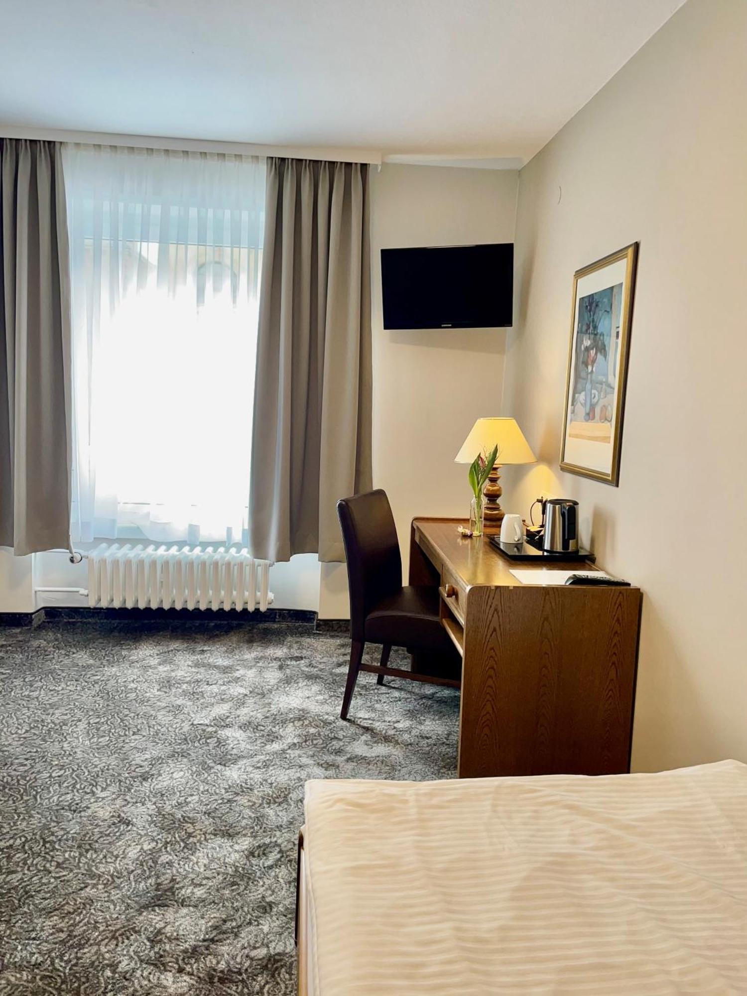 Hotel Regina Людвигсхафен-на-Рейне Экстерьер фото